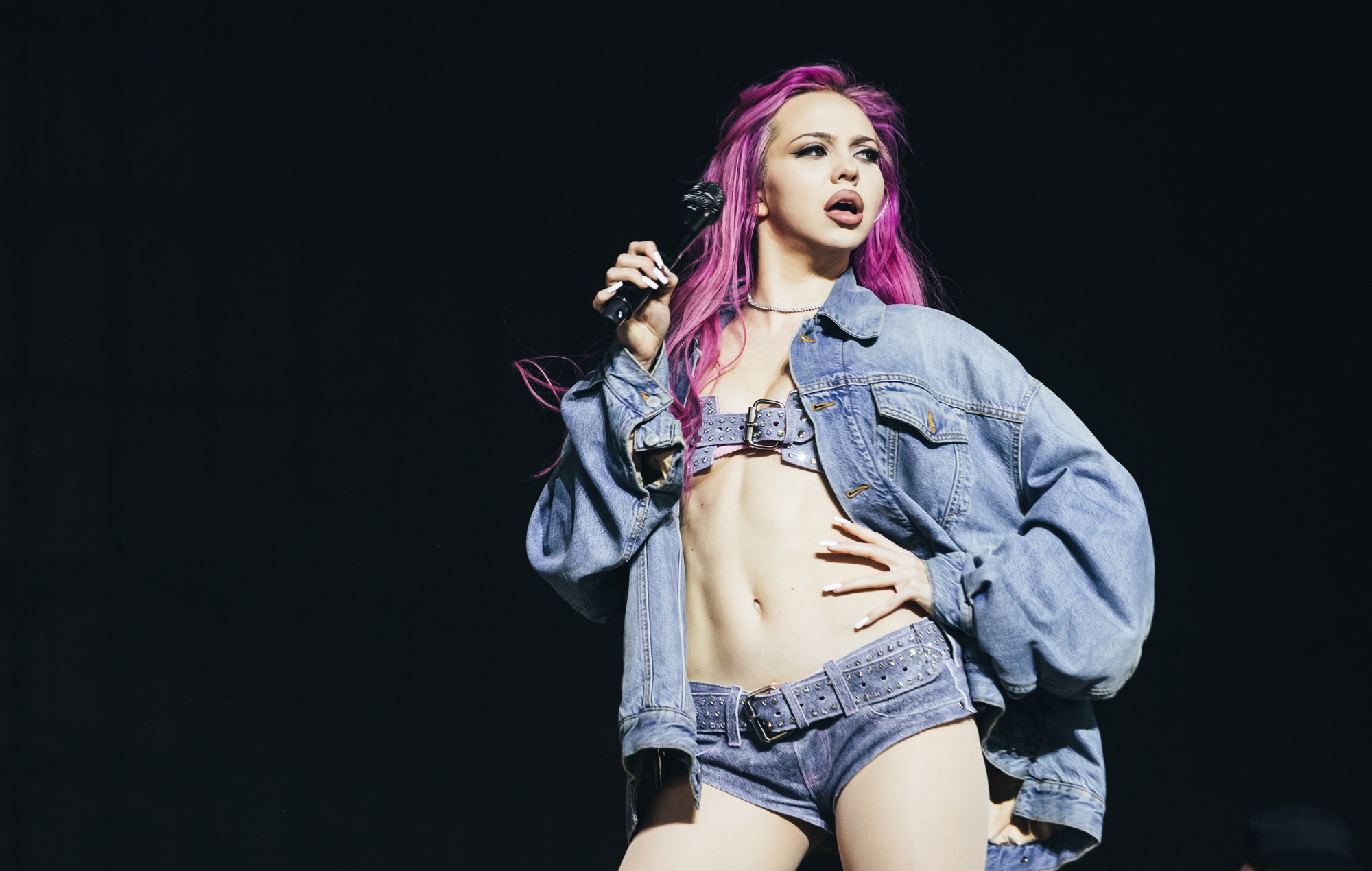 Adéla performs live at Reading Festival