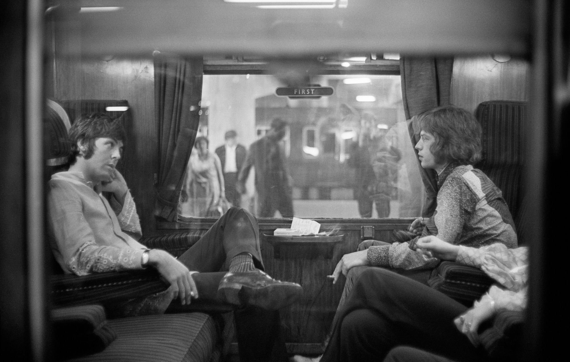 Paul McCartney of the Beatles and Mick Jagger of the Rolling Stones in 1967