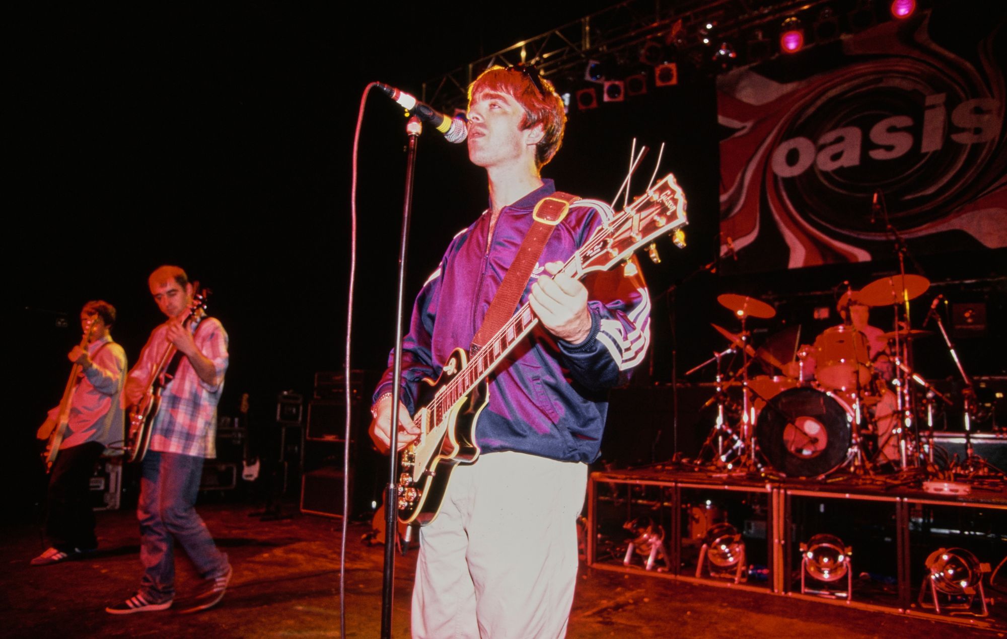 Oasis in 1994