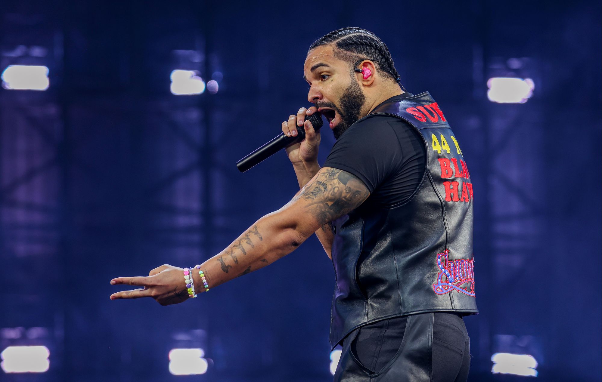 Drake performs live
