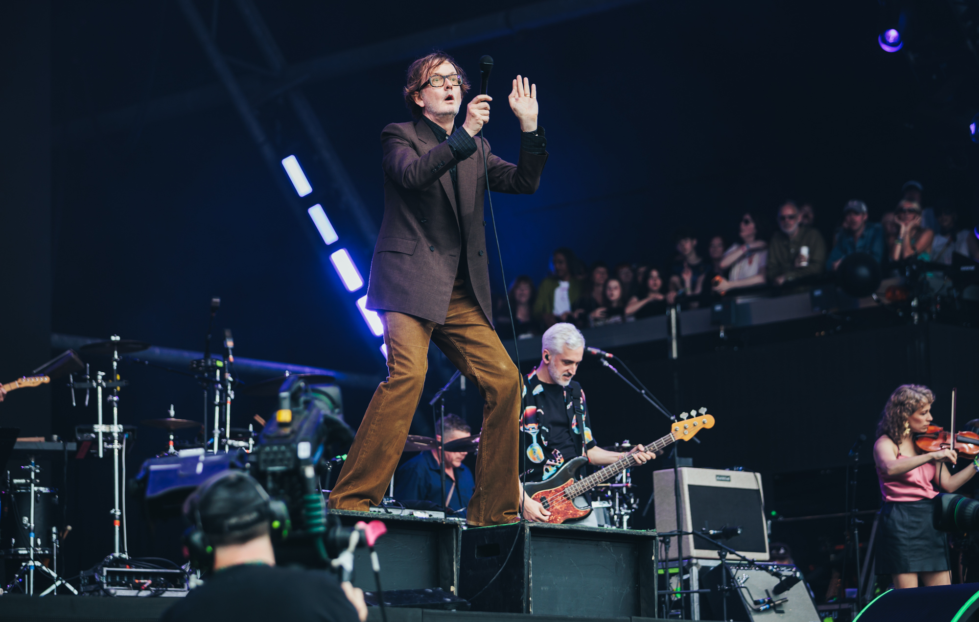 Jarvis Cocker performs with Pulp at Glastonbury 2025, photo by Andy Ford