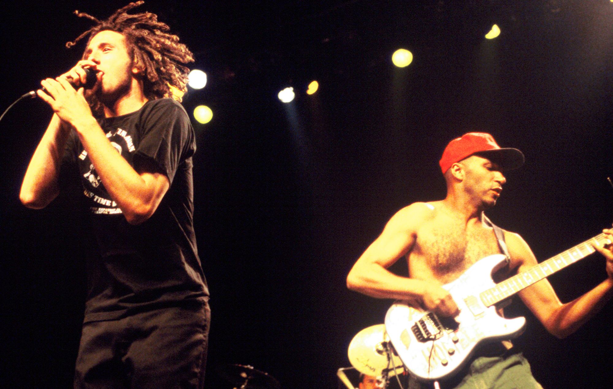 Zack De La Rocha and Tom Morello of Rage Against The Machine. 1996 (Photo by Tim Mosenfelder/Getty Images)
