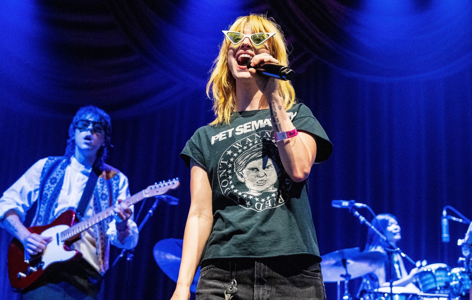 Hayley Williams of Paramore performs live