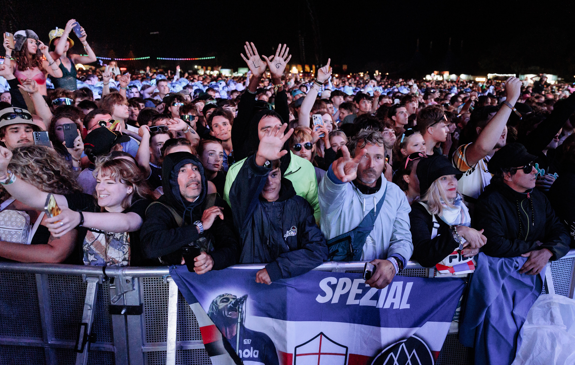 Crowd for Liam Gallagher live at Reading 2024, photo by Andy Ford