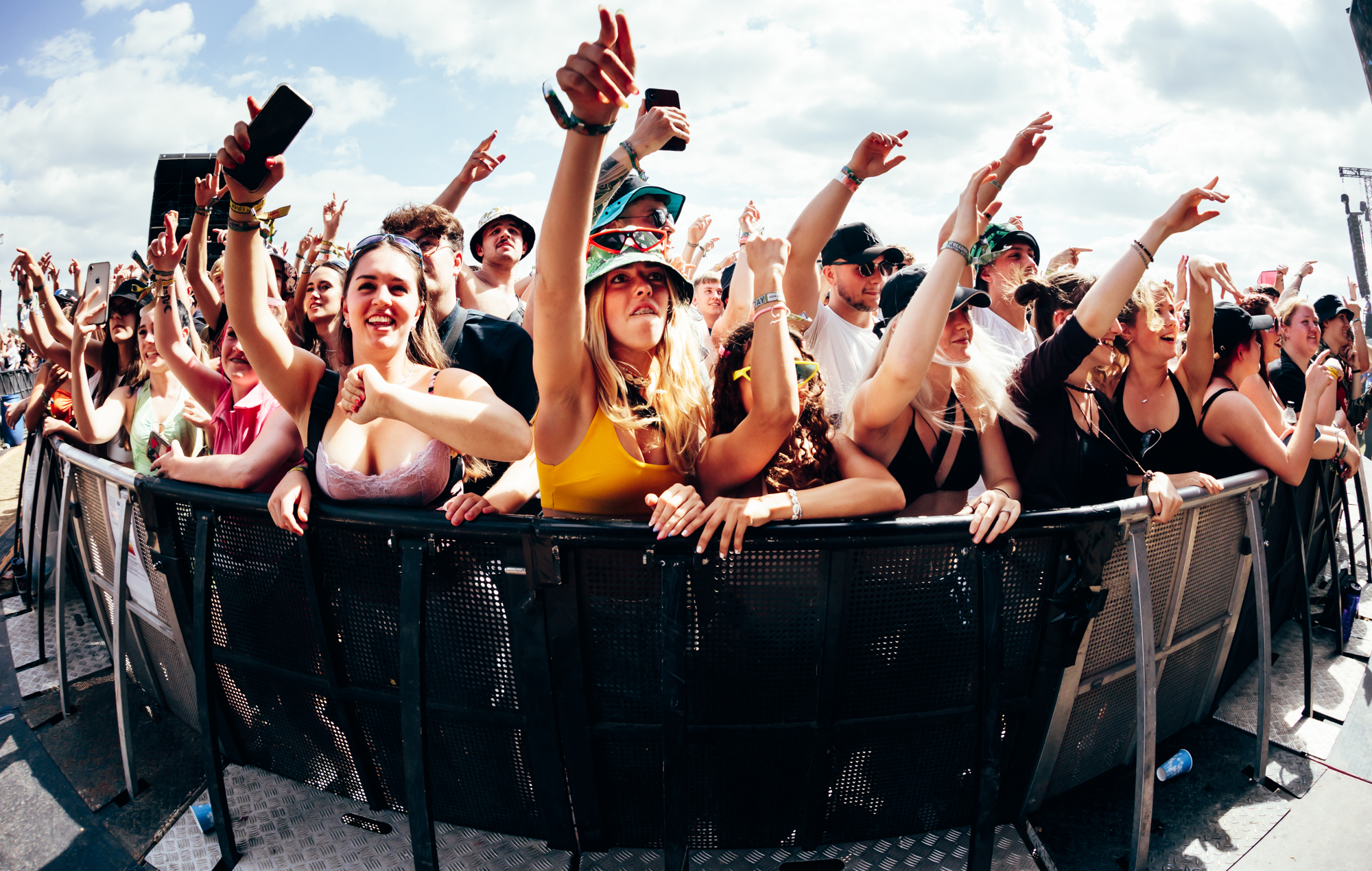 The crowd at Reading Festival 2022. Credit: Andy Ford for NME