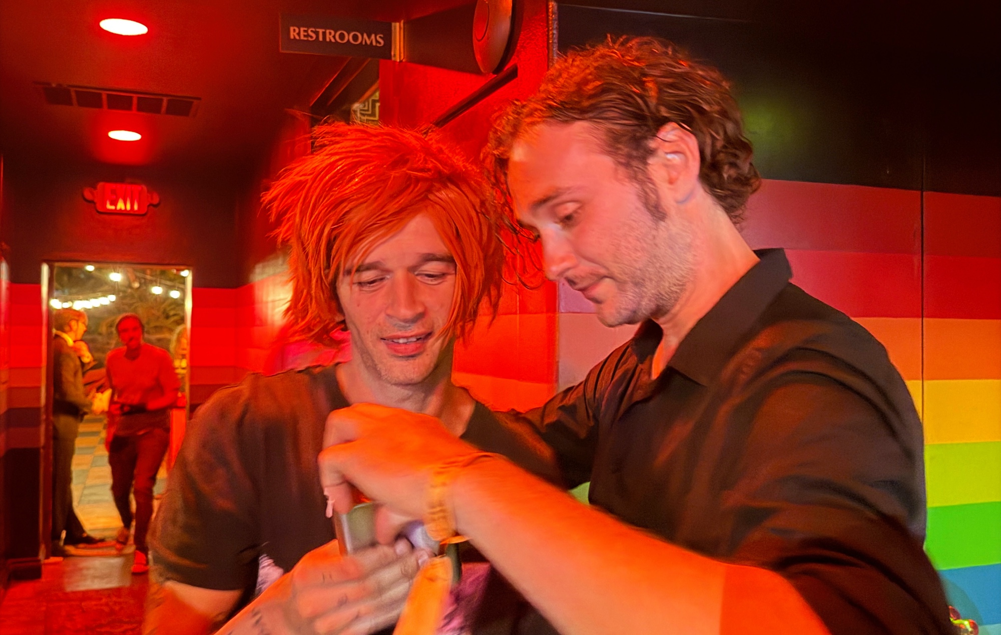 Matty Healy with The 9075 tribute band