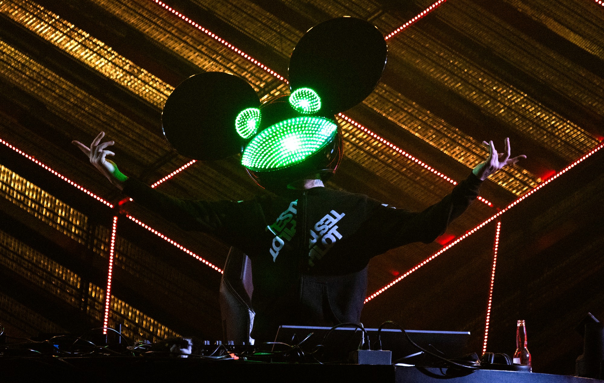 Deadmau5 performs live