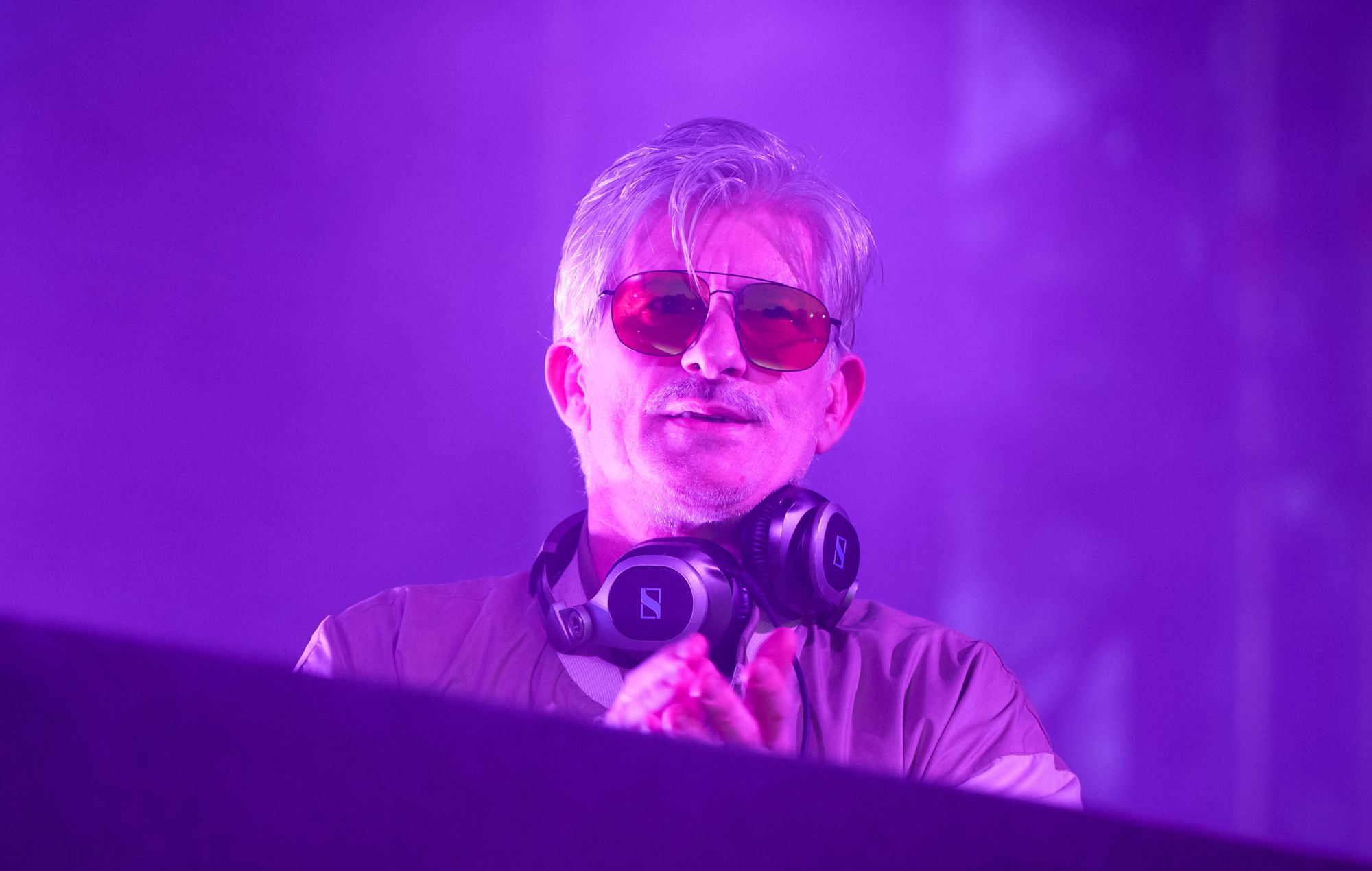 Kavinsky performs live in 2025