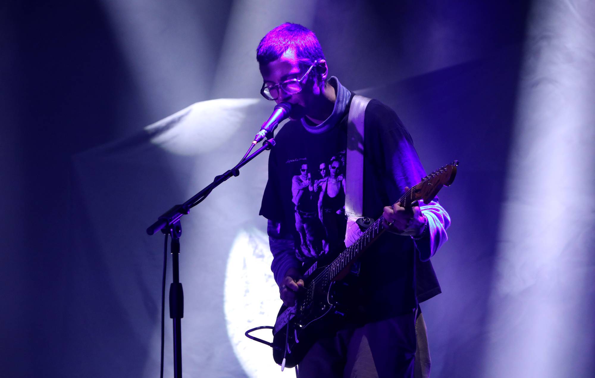 Zachary Cole Smith of DIIV performs at Scotiabank Arena on November 5, 2023 in Toronto, Ontario. (Photo by Jeremychanphotography/Getty Images)
