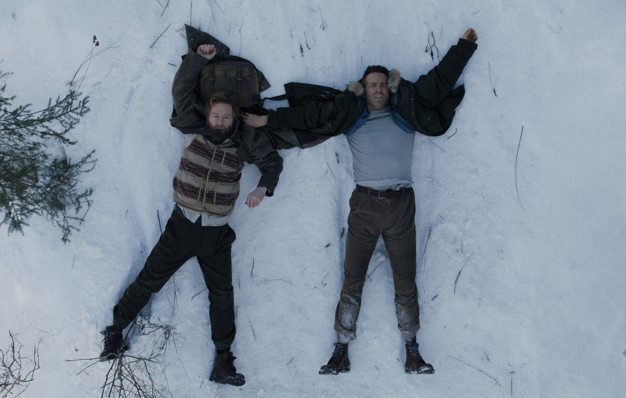 Kenneth Branagh and Ryan Reynolds in Mayday