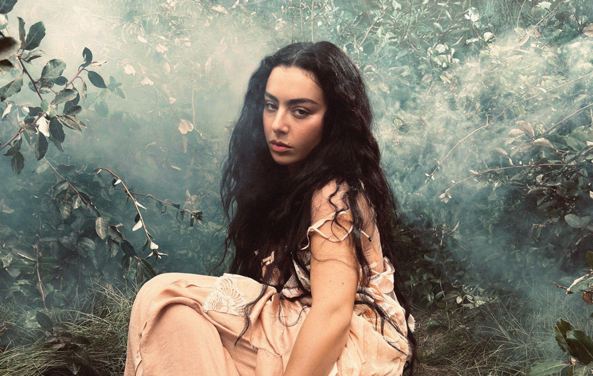 charli xcx wuthering heights review