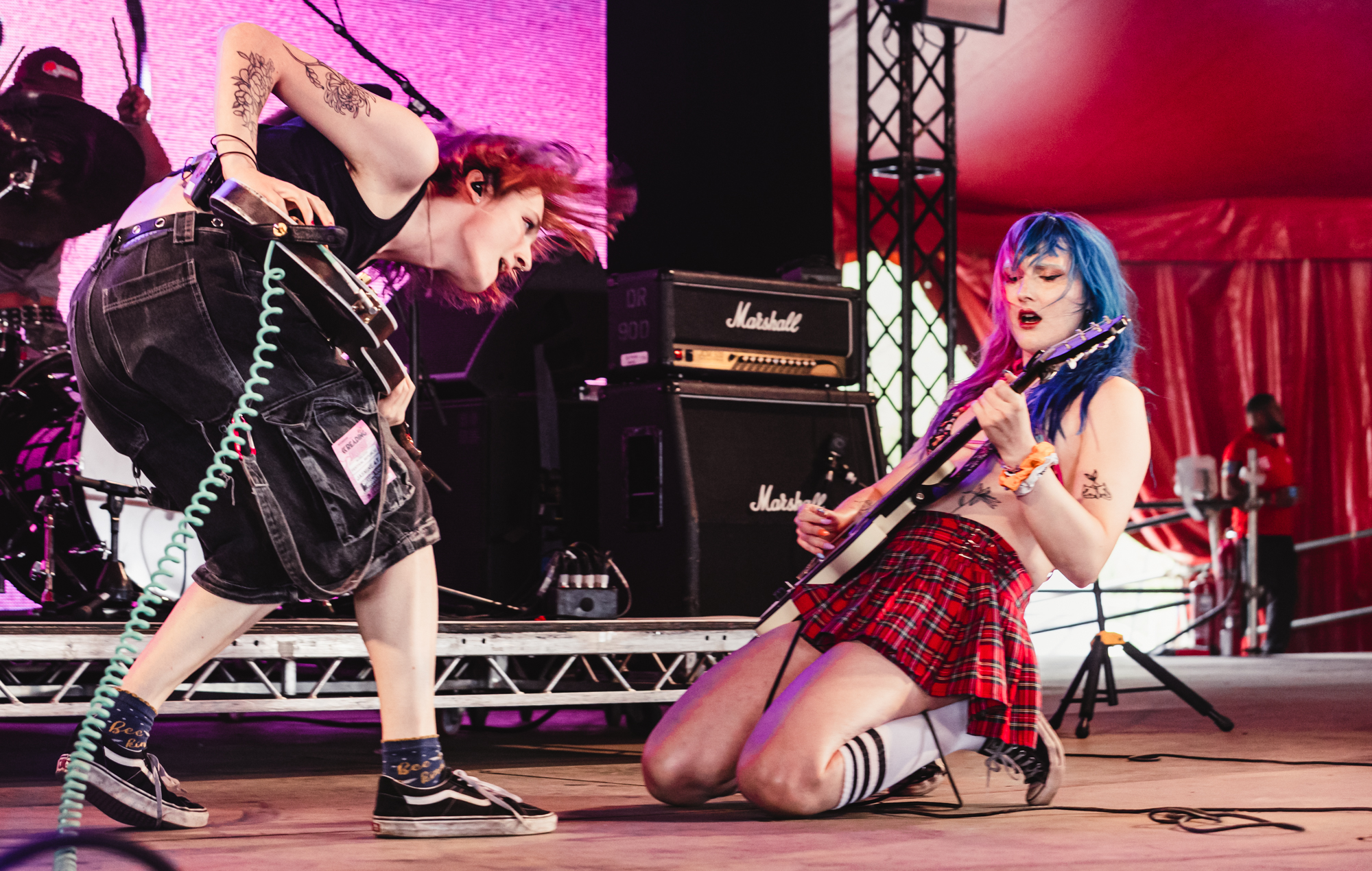 Jasmine.4.t live at Reading 2025. Credit: Andy Ford for NME