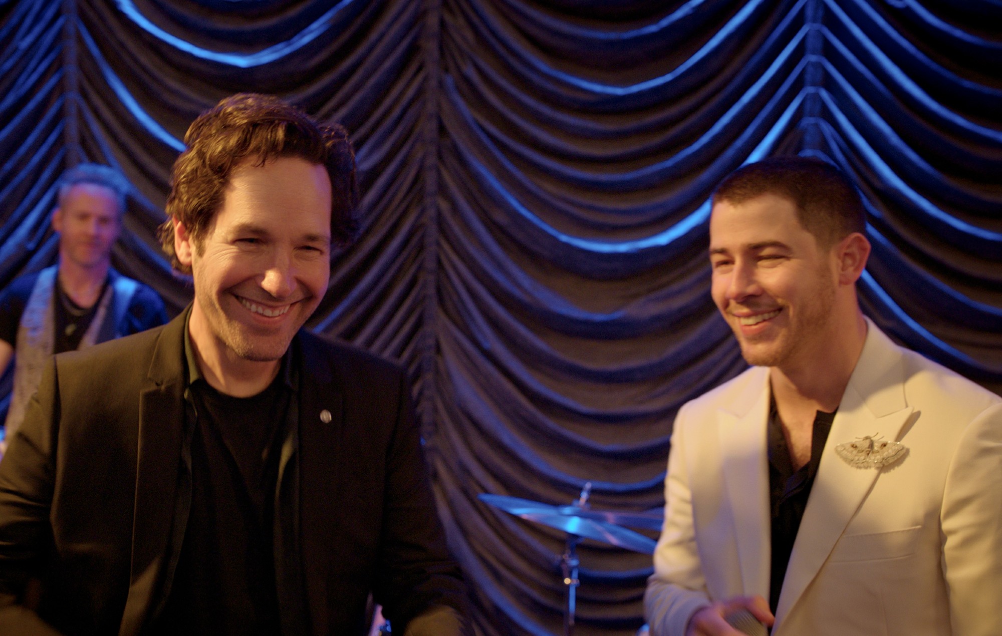 Paul Rudd and Nick Jonas in 'Power Ballad'.
