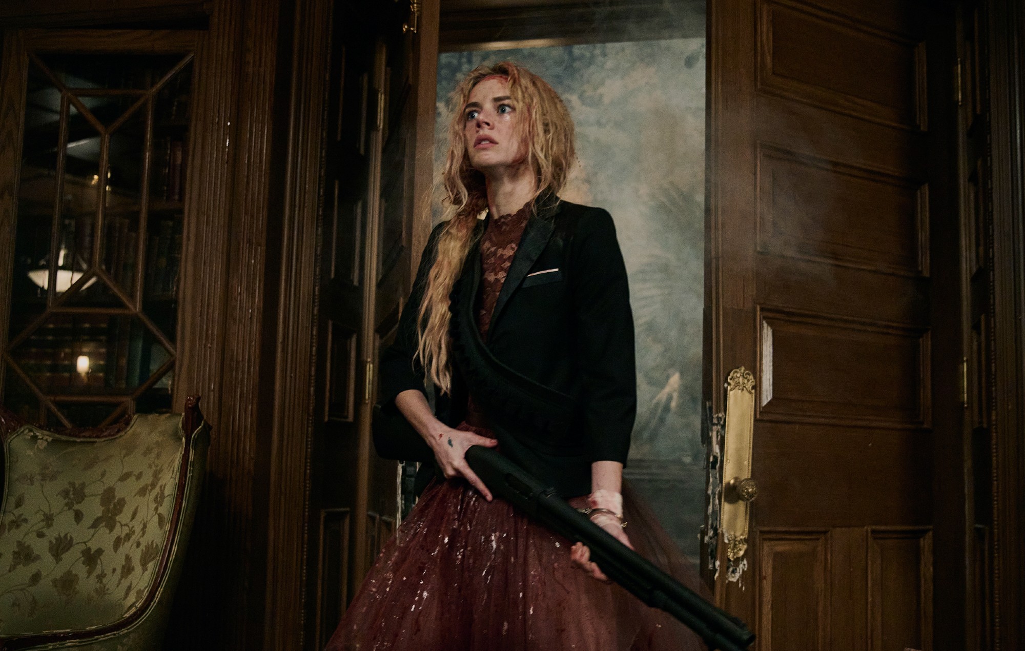 Samara Weaving gaming Read Dead Redemption Assassin's Creed