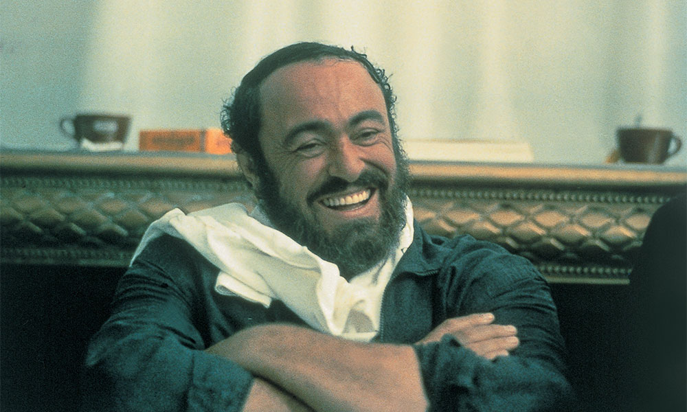 Pavarotti photo